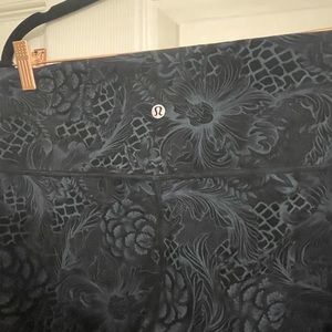 Wunder Under Lululemon Tights